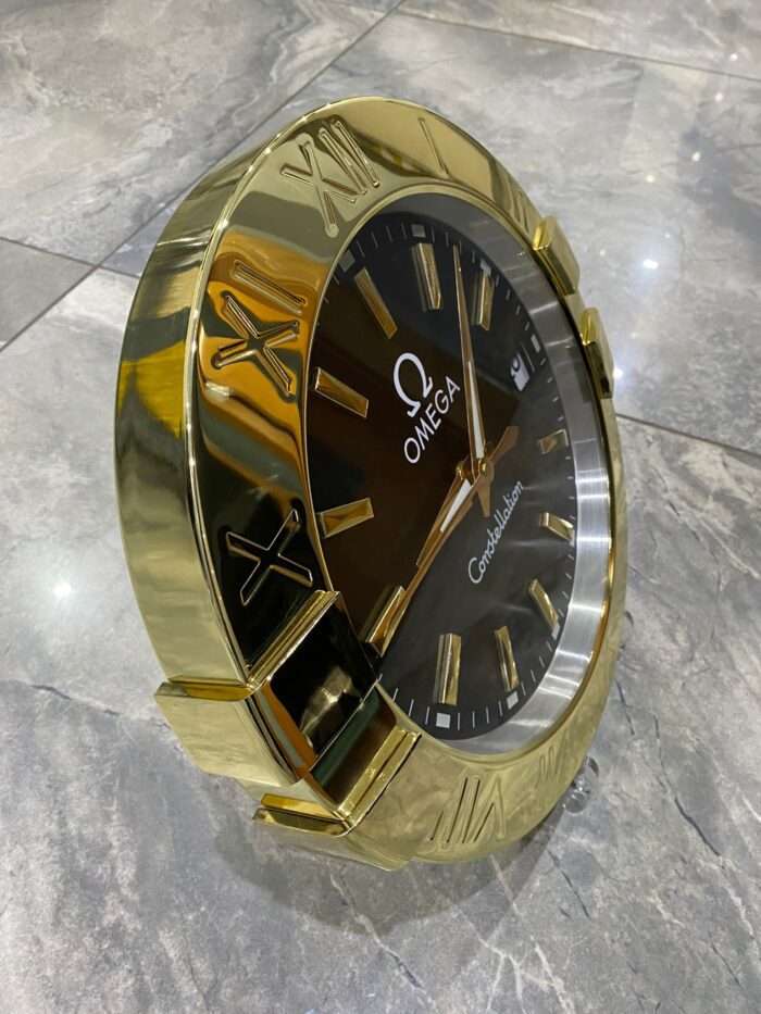 https://luxuriouswallclock.com/product/luxurious-wall-clock-dweller/