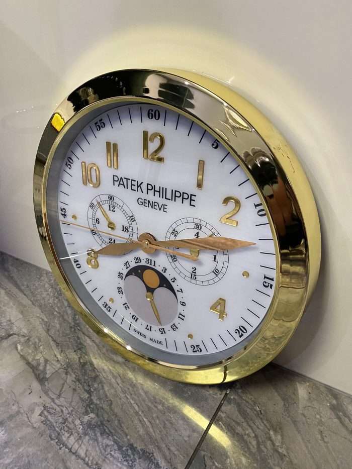 PATEK PHILIPPE Clock | Yellow gold bezel and White face 