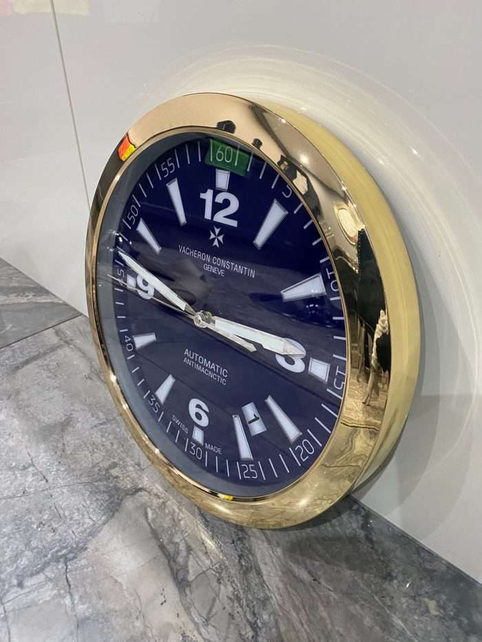 VACHERON CONSTANTIN wall clock | Yellow gold bezel and White face