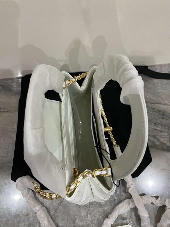 Chain Shoulder Bag